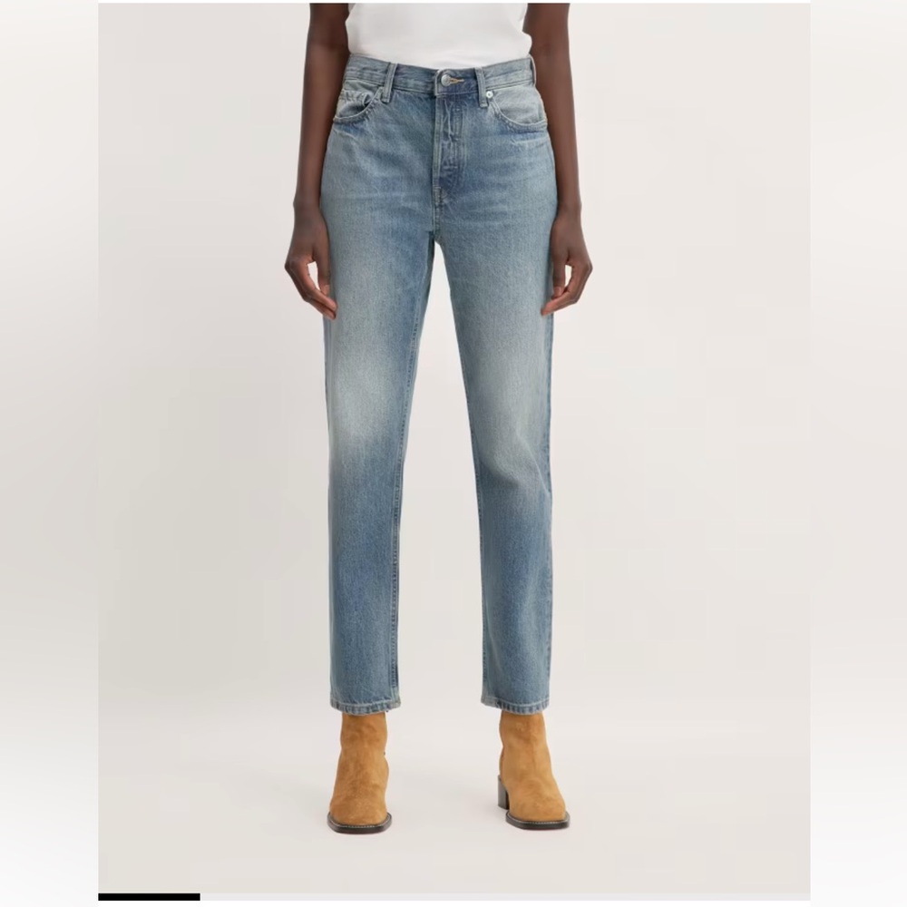 Everlane The ’90s Cheeky® Jean